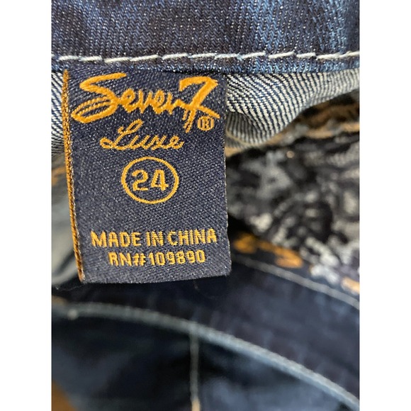 Seven7 LUXE Women's Stretch Blue Denim Jean Bermuda Shorts Size 24W - Picture 8 of 10